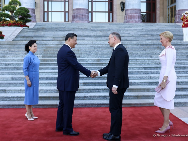 Andrzej Duda uchylił w Chinach drzwi do współpracy.